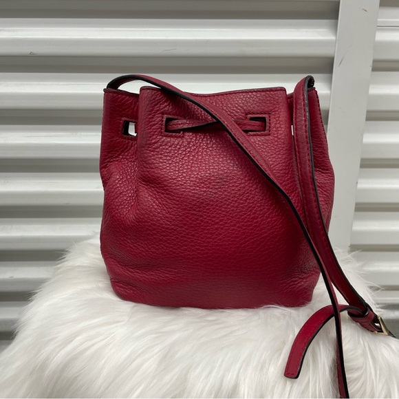 Kate Spade Grey Street Tiny Cooper Red pebbled leather Crossbody - Picture 5 of 12